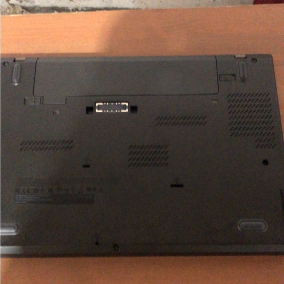 Lenovo ThinkPad T490s 14 inch (1TB, Intel Core i5 8th Gen 8GB RAM 480GB SSD W11P - Picture 9 of 9